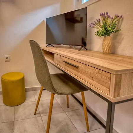 Ephantasy Living - Premium